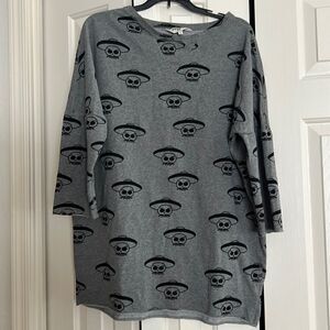 Peppaloves Sombrero Skull Tunic Top